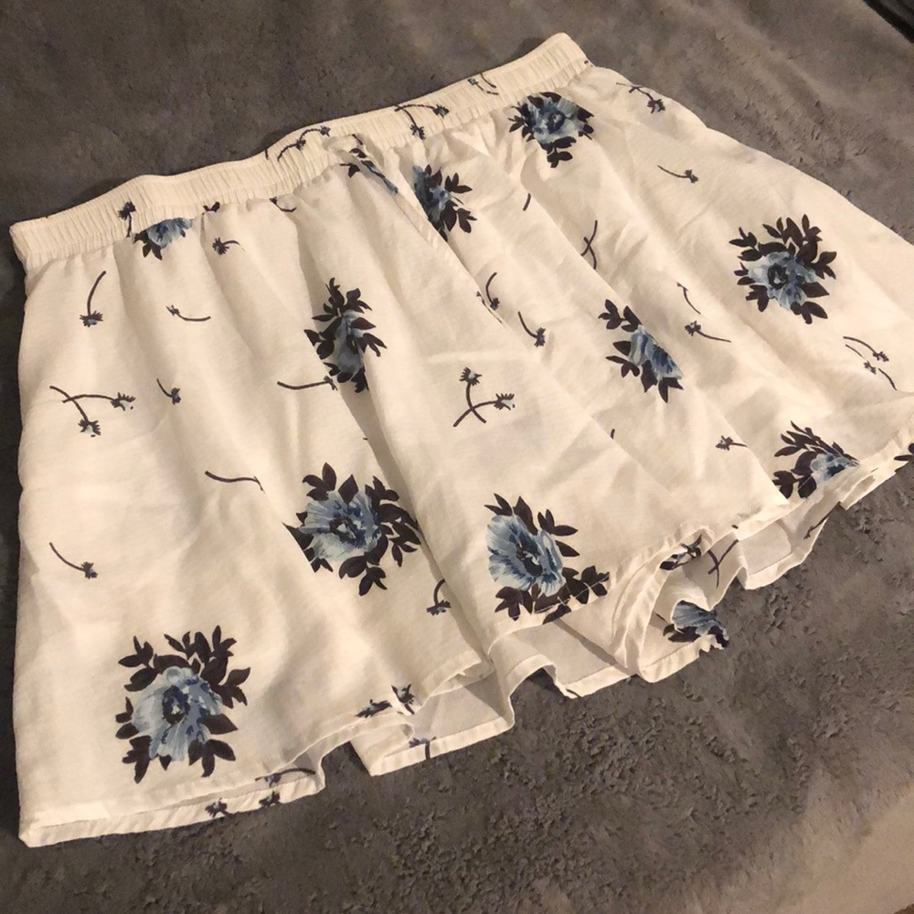 Floral skort